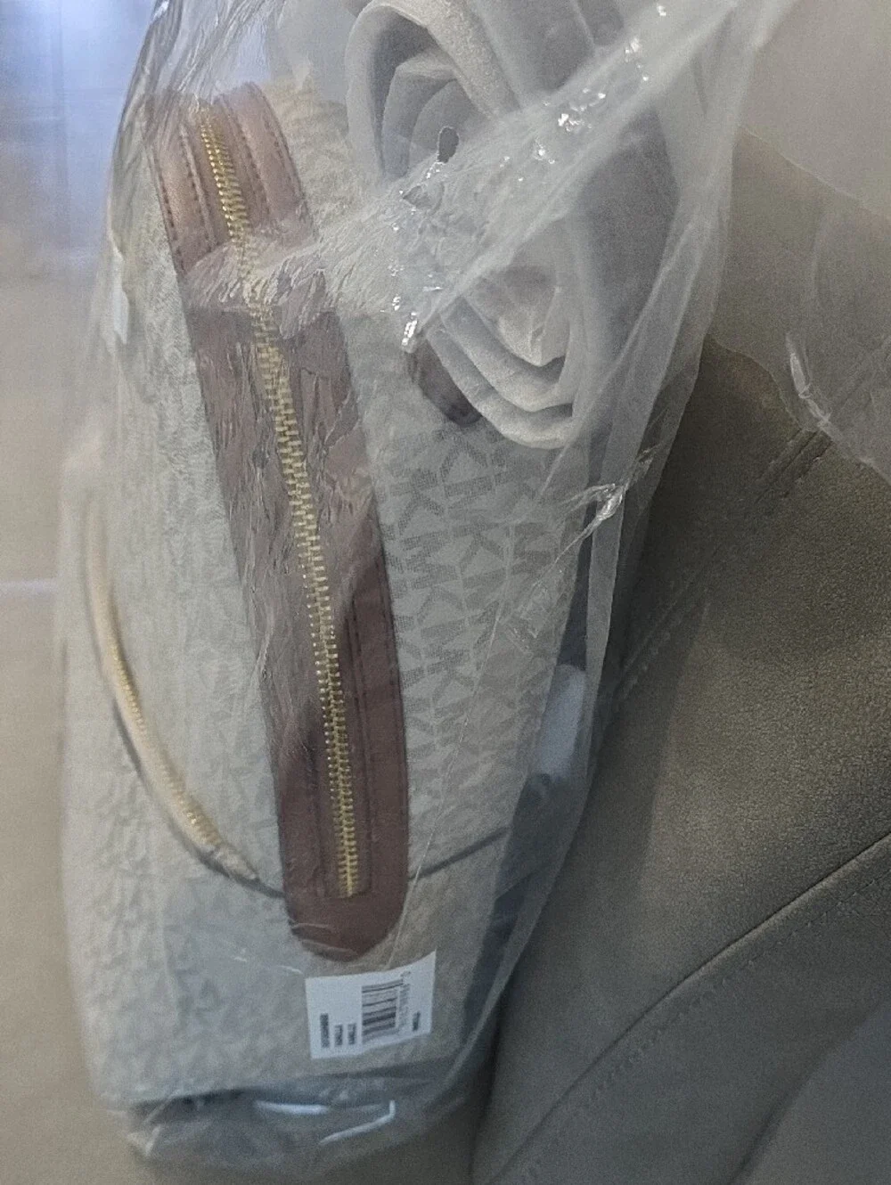 NWT Michael Kors Vanilla Medium Logo Backpack